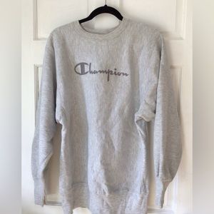 SALE CHAMPION SWEATSHIRT - size  XL